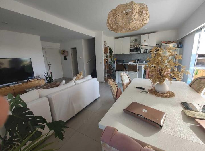 Departamento Dúplex  en Alquiler en Beccar Central, Beccar, San Isidro 4