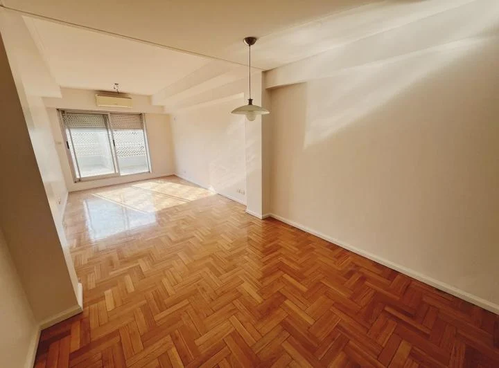 Departamento en Alquiler con Balcón Terraza 5