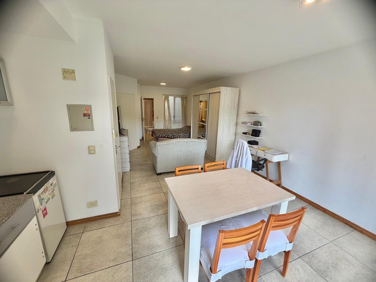 Foto de MONOAMBIENTE EN VENTA - DIVISIBLE CON COCHERA Y 2 BAÑOS | PALERMO - CABA, imagen 1