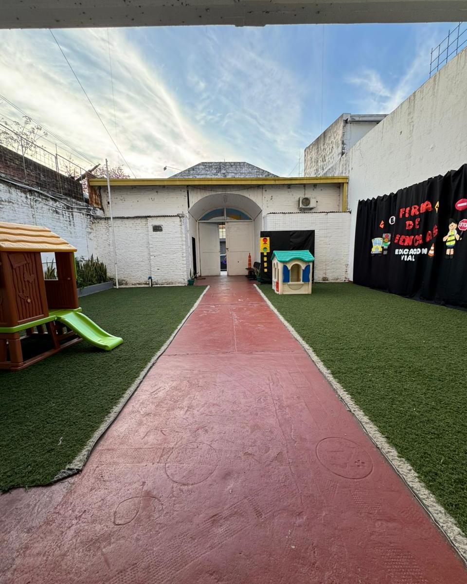 Frondizi N° 445 - Microcentro 1