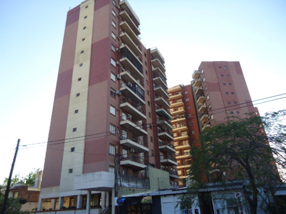 Venta de Departamento en Echeverria 352
