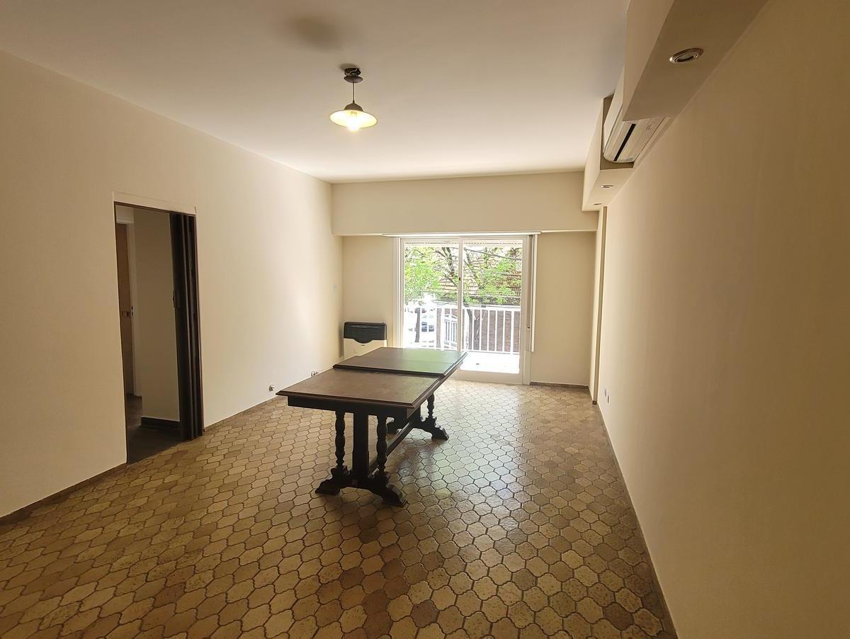Departamento 3 ambientes en Castelar.
