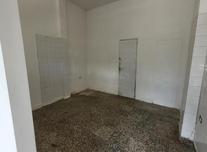 Local en alquiler - Castelar Norte 5