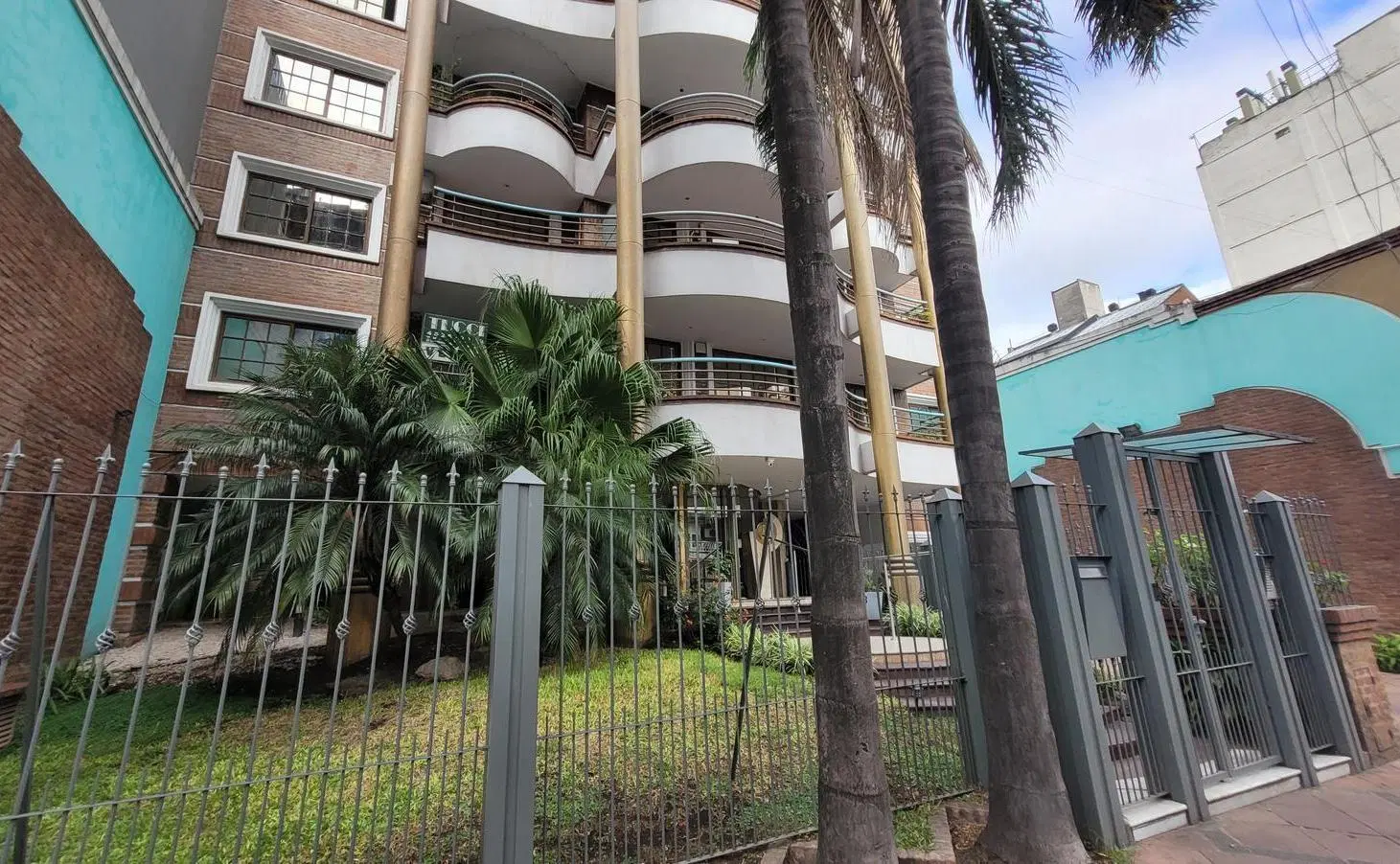 Departamento dos ambientes - Morón 2