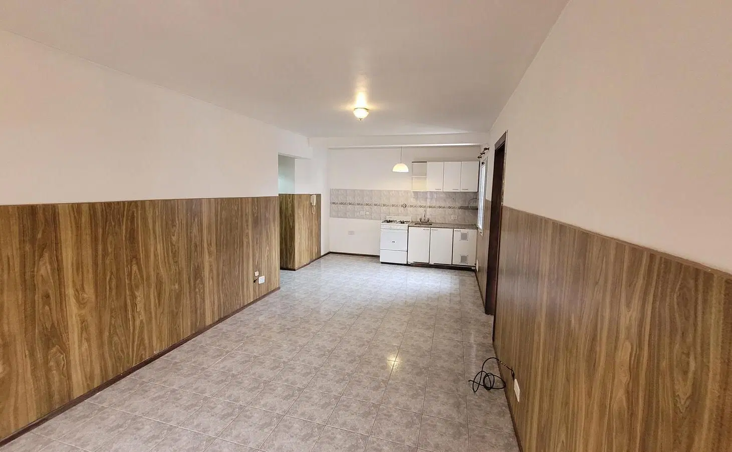 Departamento dos ambientes - Morón 1