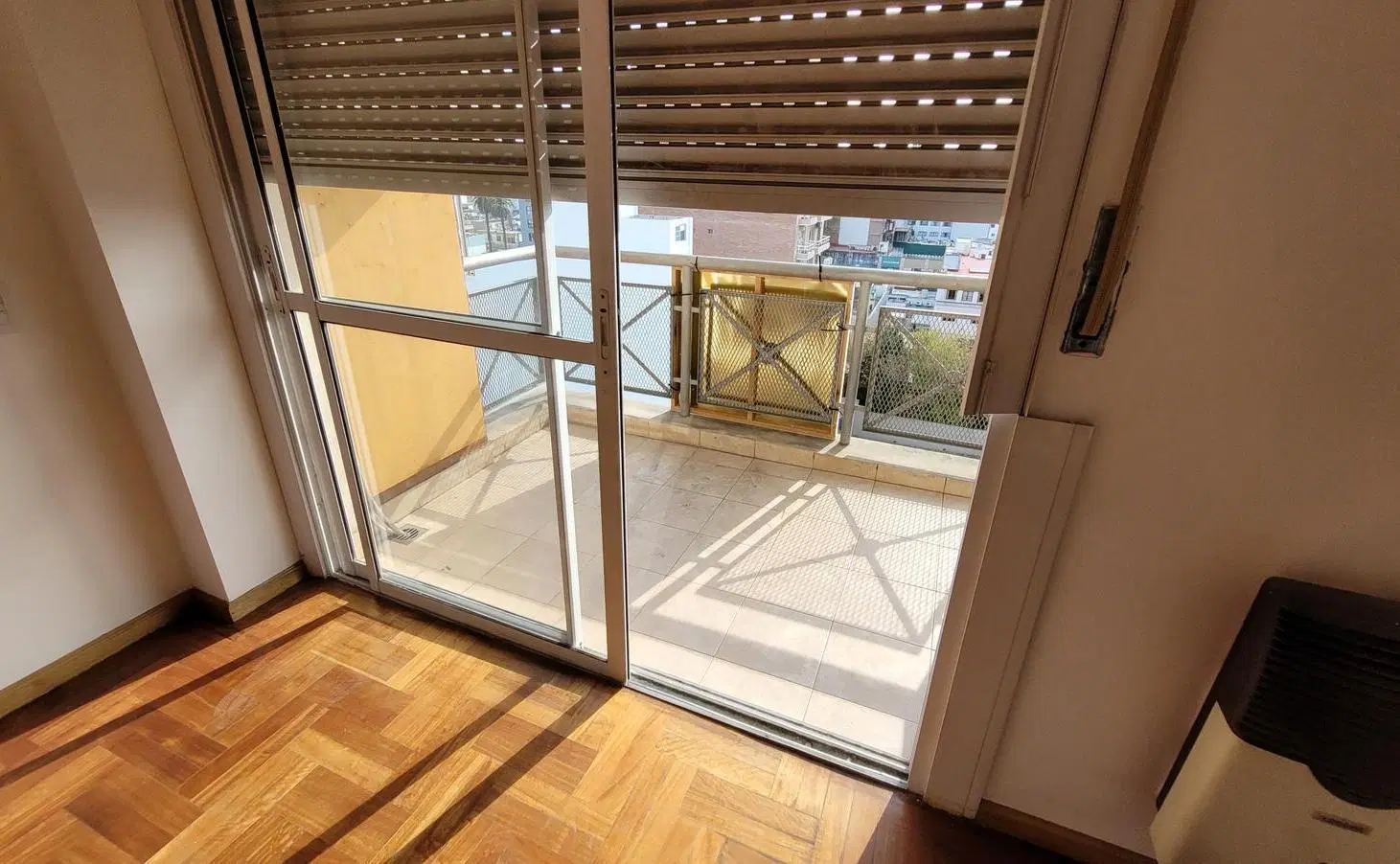 Departamento dos ambientes - Morón 2