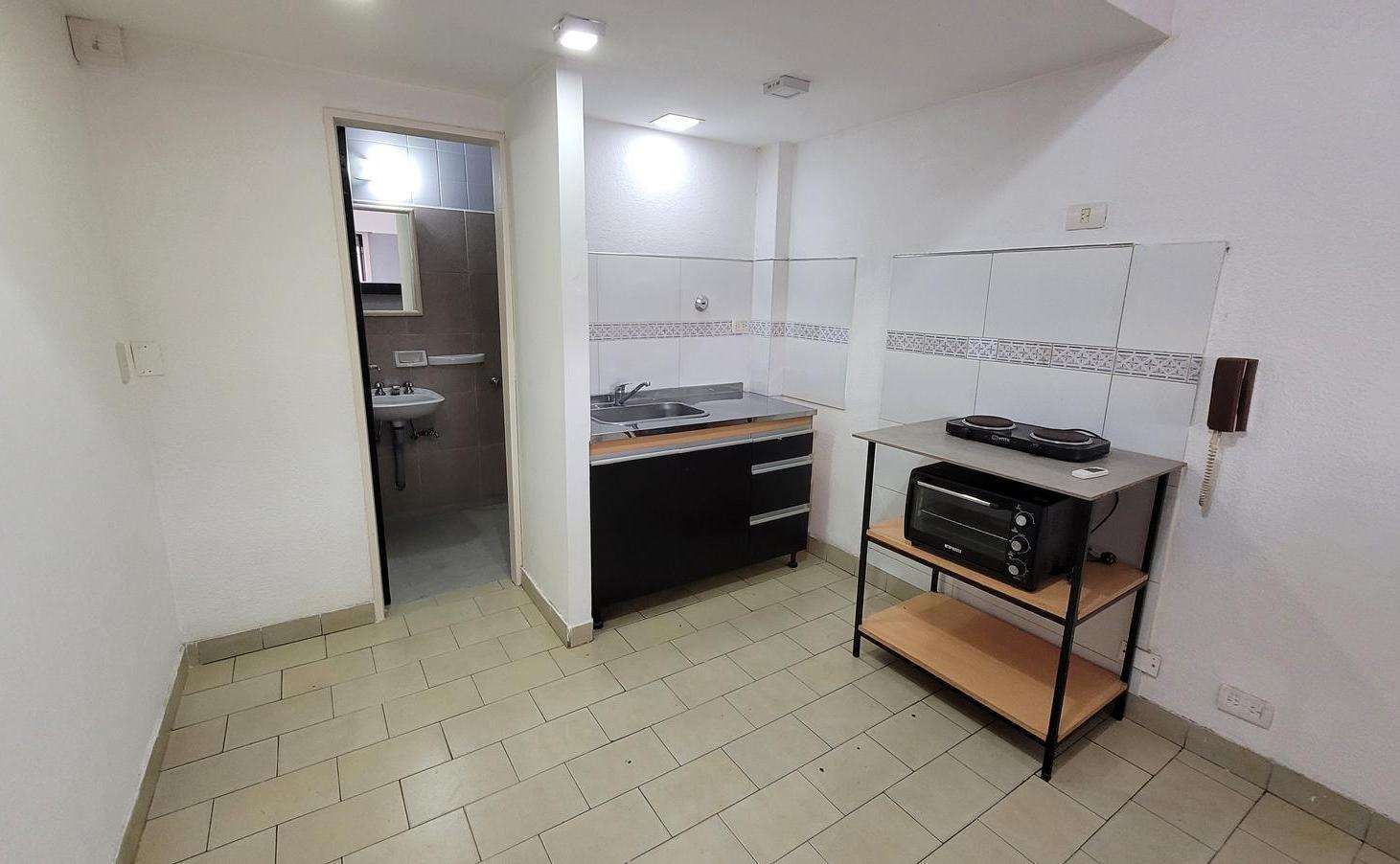 Departamento un ambiente - Morón