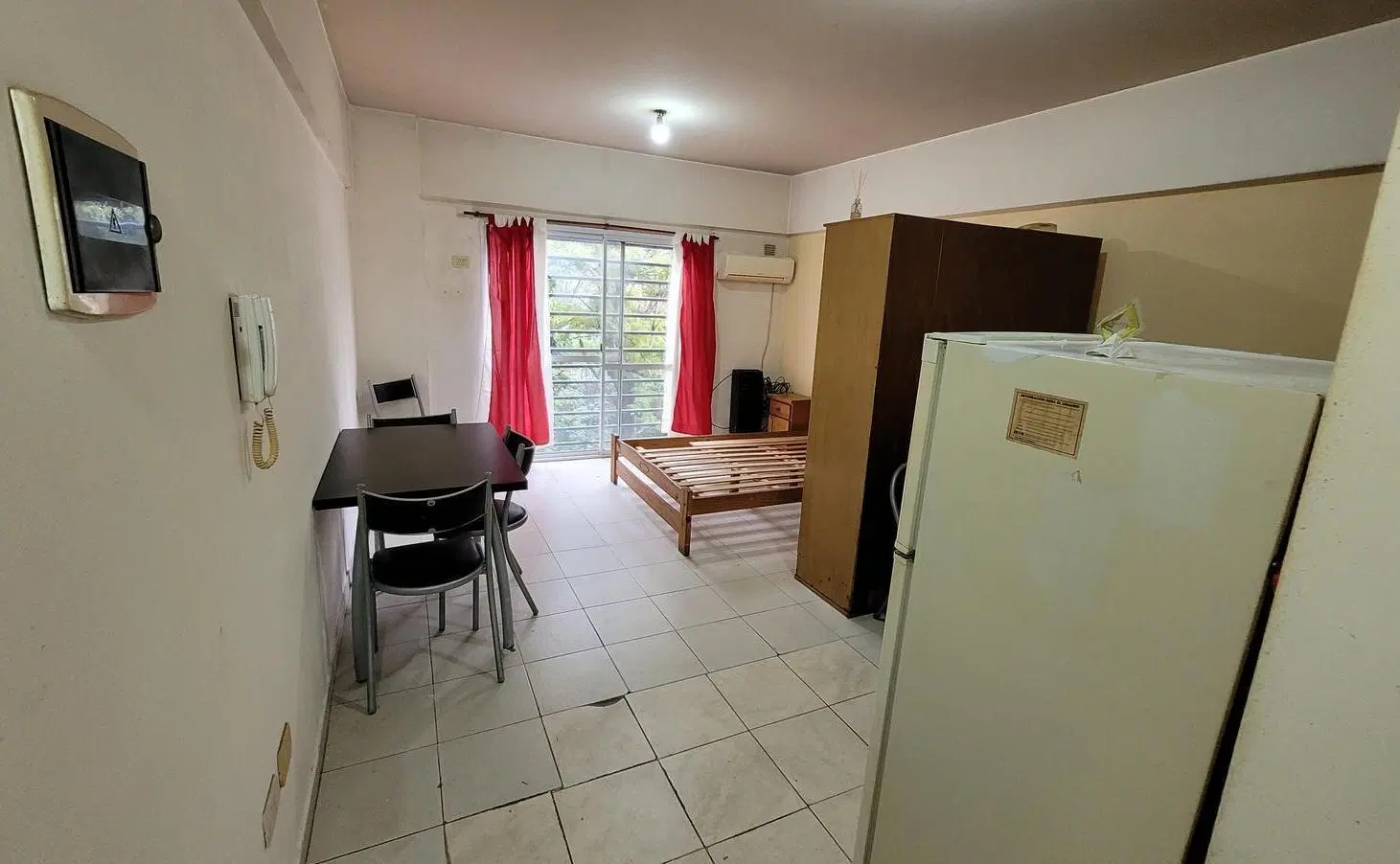 Departamento monoambiente amueblado - Morón 2