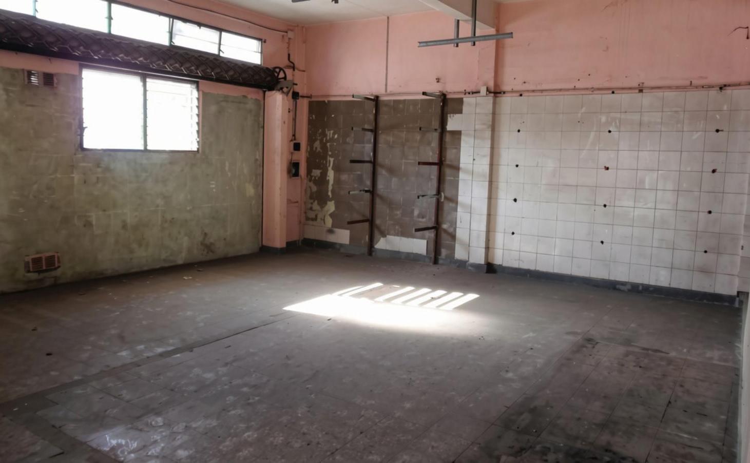 Foto de Local Comercial en Venta en Morón Norte – Esquina Salta y Azcuénaga, imagen 4