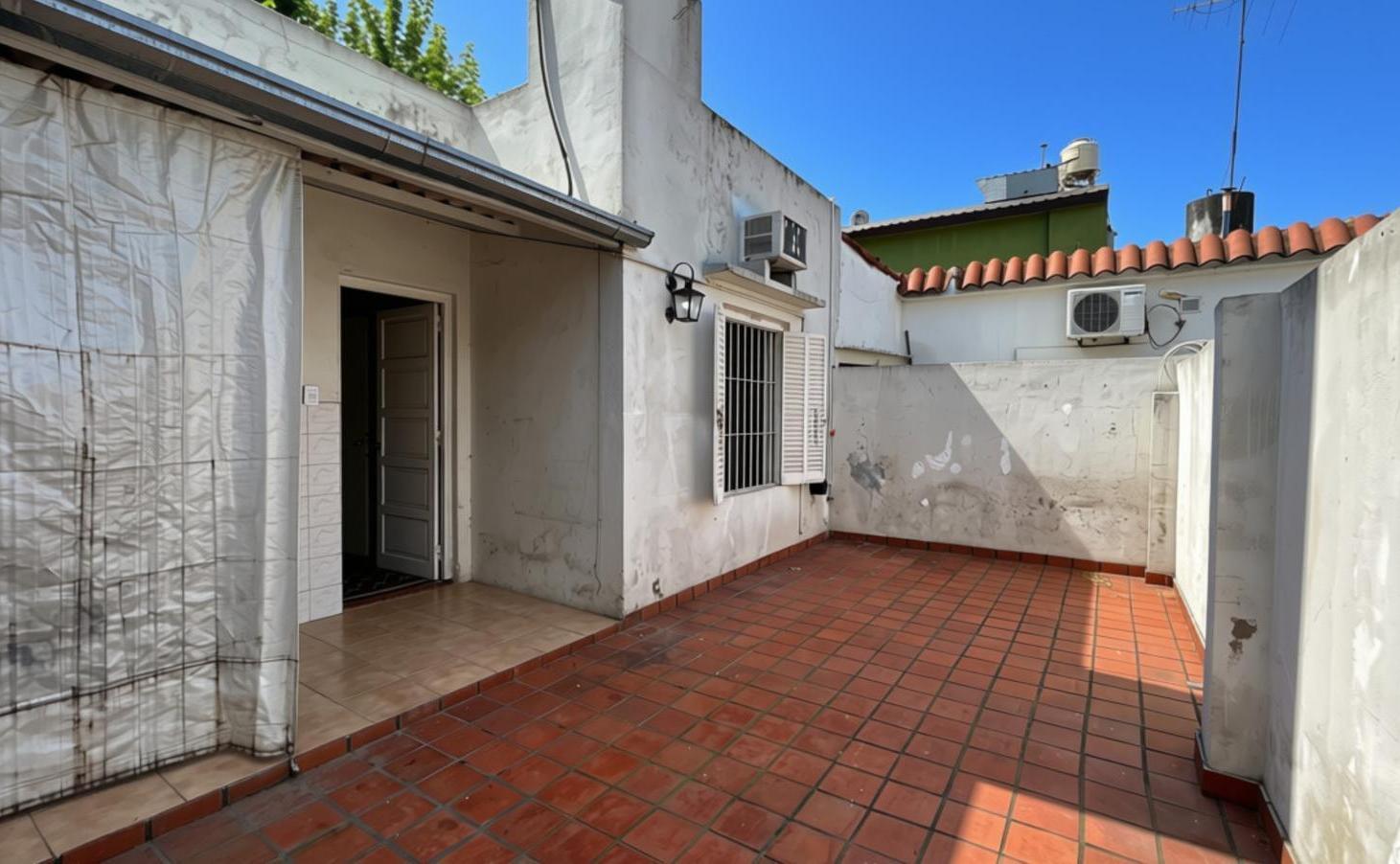 Foto de Casa Tipo PH 3 Ambientes en Alquiler en Morón con Patio Amplio, imagen 5
