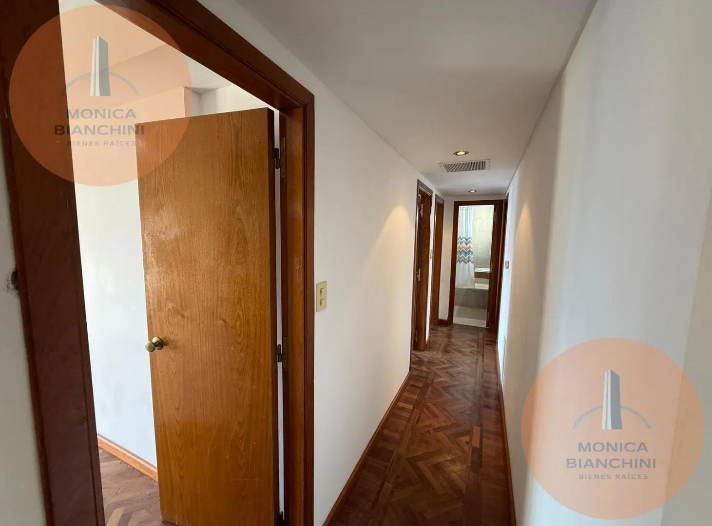 Piso de tres habitaciones con cochera 5