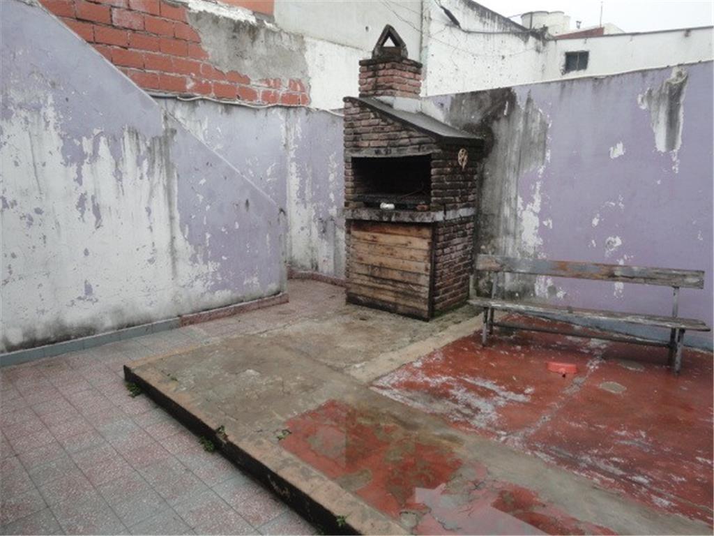Vivienda y Galpon Lote 8.66 X 43. - Excelente Zona 5