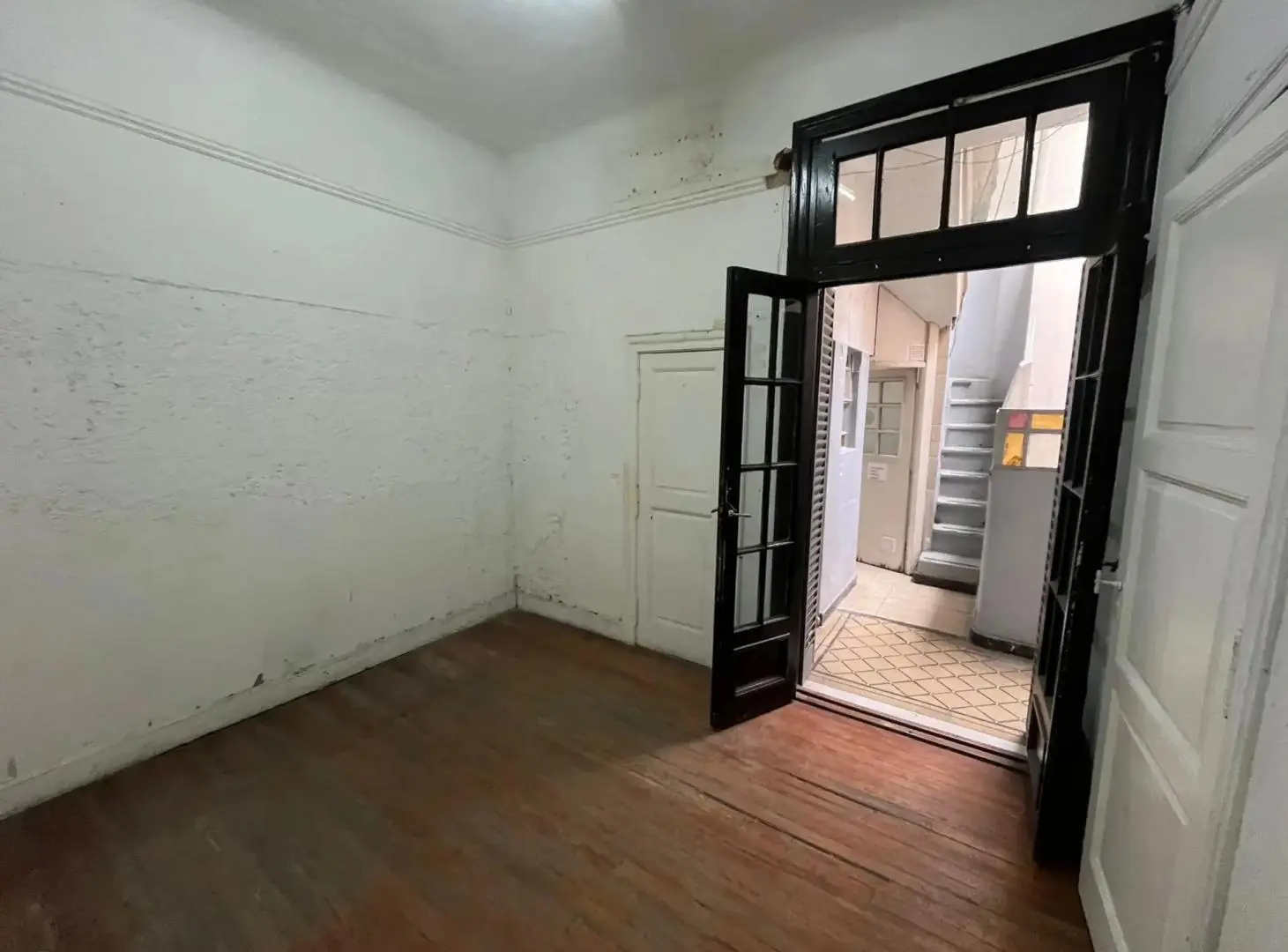 PH ANTIGUO ENTRADA INDEPENDIENTE 6 HABITACIONES 2 BAÑOS TERRAZA SIN EXPENSAS SOLO COMERCIAL PROFESIO 5