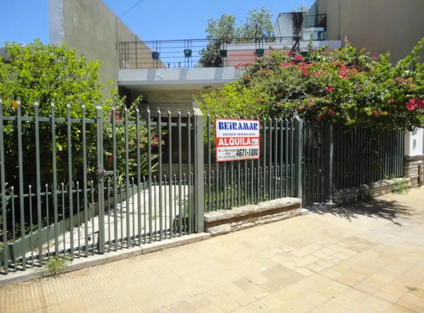 CASA MULTIFAMILIAR APTA TODO DESTINO !!! IDEAL GERIATRICO, CONSULTORIOS MEDICOS ETC 2