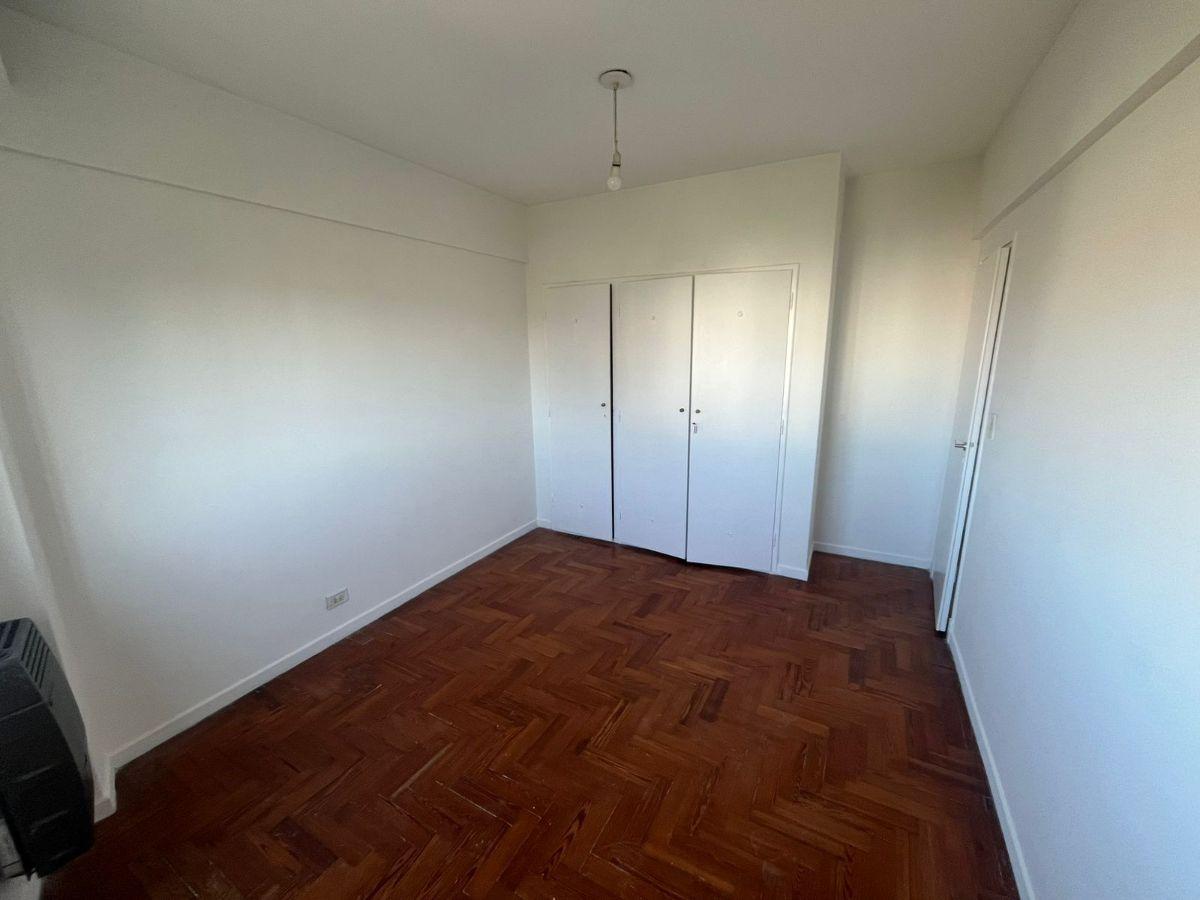 Foto de DEPARTAMENTO DE 3 AMBIENTES AL FRENTE CON BALCON., imagen 4