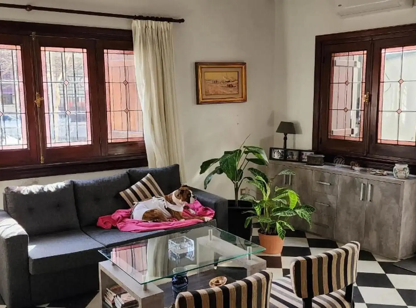 EXCELENTE CHALET MULTI FAMILIAR TODO A NUEVO CALIDAD, LOTE PROPIO GARAJE PASANTE VARIOS AUTOS 3