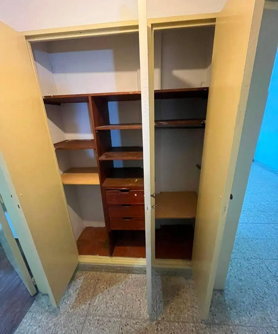 2 AMB GRANDES CON PATIO Y LAVADERO PRIMER PISO POR ESCALERA SIN EXPENSAS. JUAN B JUSTO Y SEGURUROLA 8