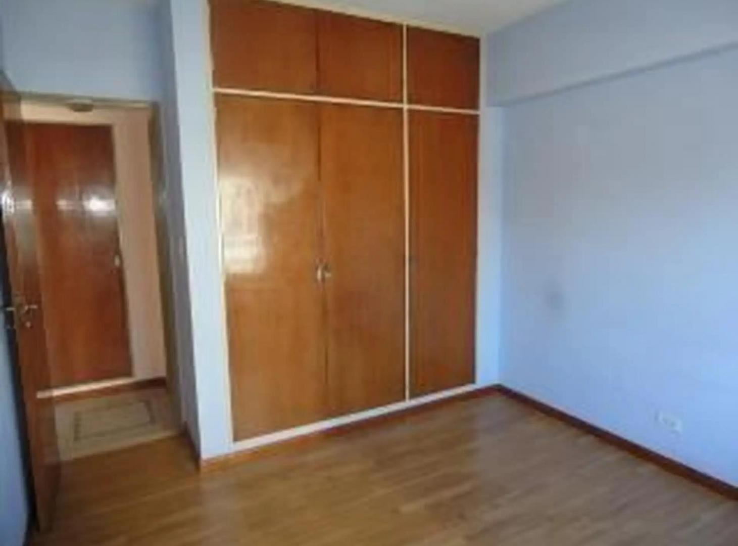 Foto de DEPTO 2 AMBIENTES CON BALCON EN BUEN ESTADO., imagen 3