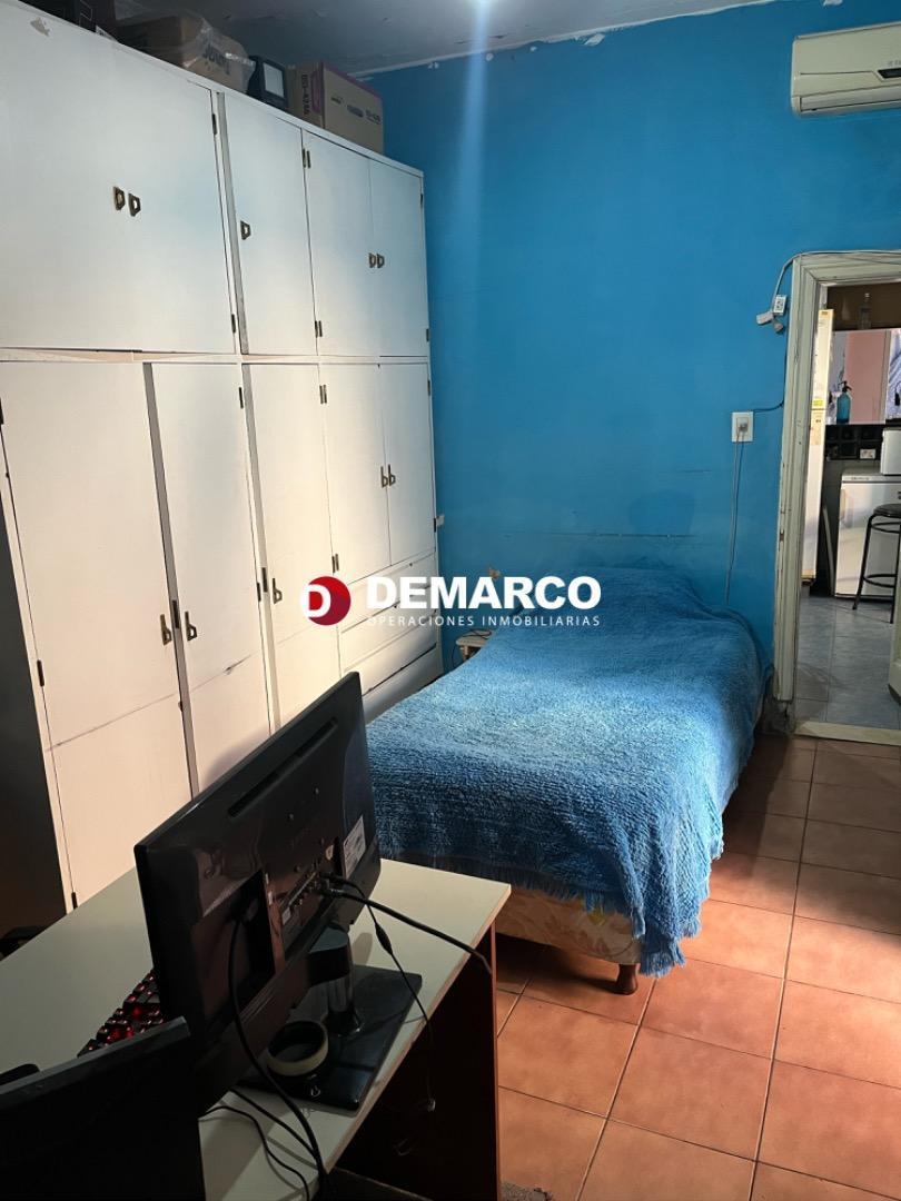 LOTE PPIO.- 8.66X28.-(CASA EN 1 PLTA.-) U.S.A.M