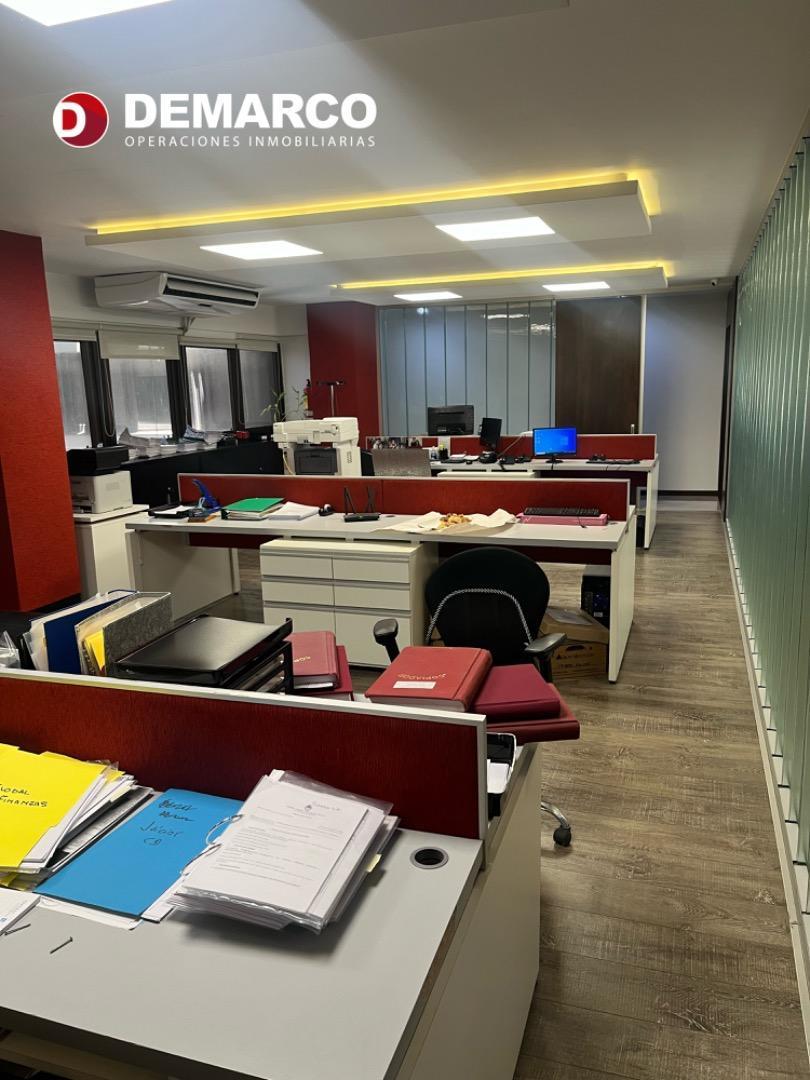 Foto de OFICINA 438 M2.IMPECABLE EN EDIFICIO C/ ESTETICA CORPORATIVA, imagen 3