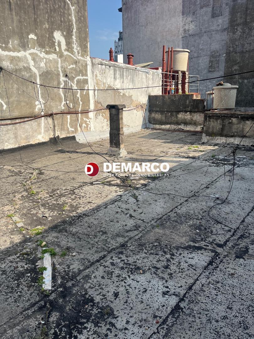 Casa S/lote ppio.(3 P. H en Block) + Local Comercial 2