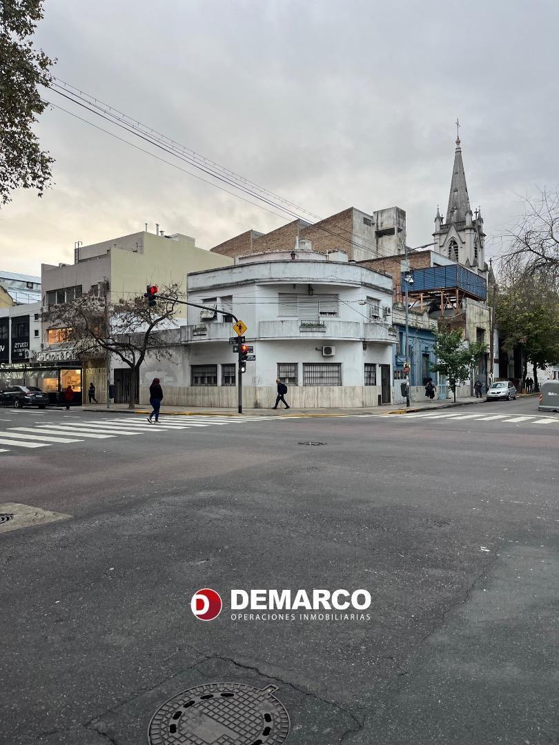 CASA/ LOTE PROPIO 17.40x8.84.-- Z/ COMERCIAL /TEXTIL
