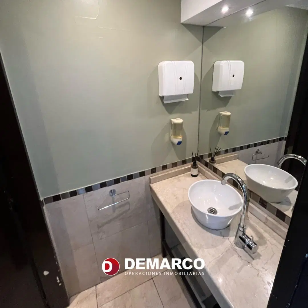 LOCAL 170 M2. 4