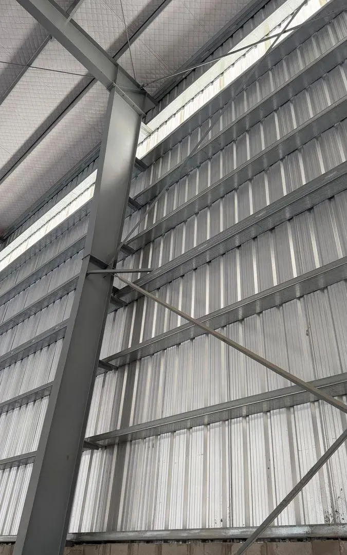 Excelente nave Industrial de 3600 mts2 en parque industrial. San Vivcente 5