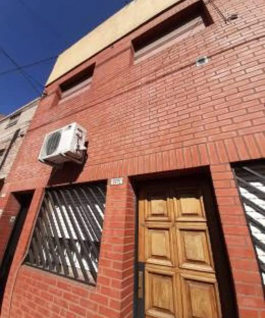 Departamento de 2 ambientes. San Justo 5