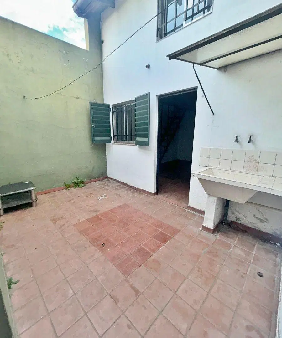 PH de 2 ambientes con patio 8