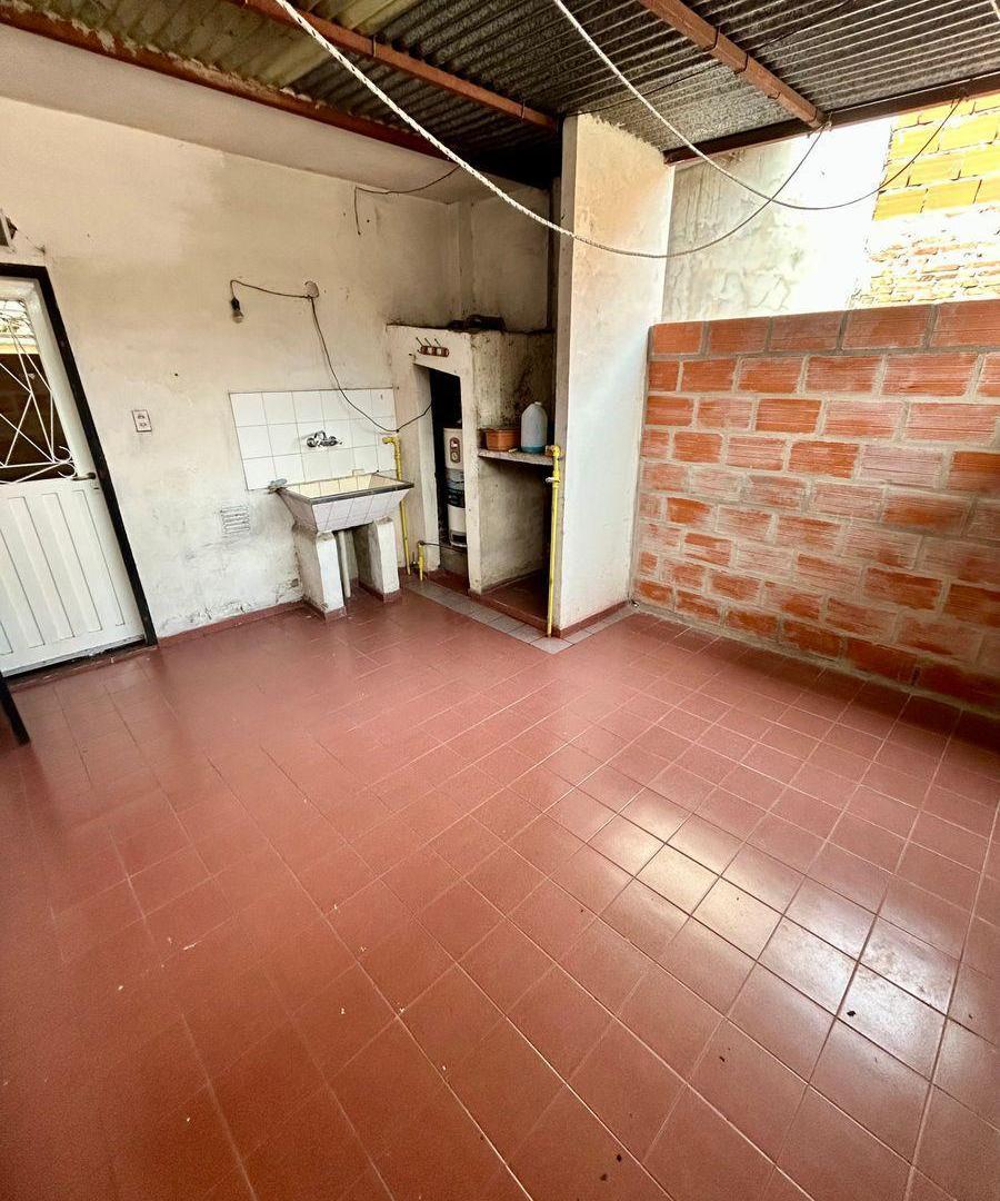 Foto de Casa sobre lote propio en alquiler. San Justo, imagen 5