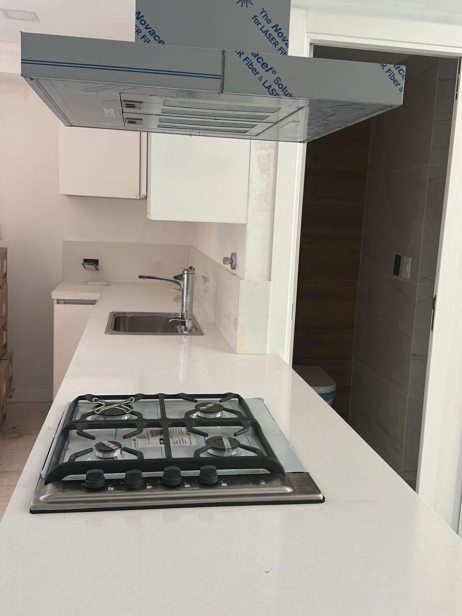 Edificio de 4 Pisos con Semipisos de 4 Amb de Categoria La Mejor Zona de Luro 2