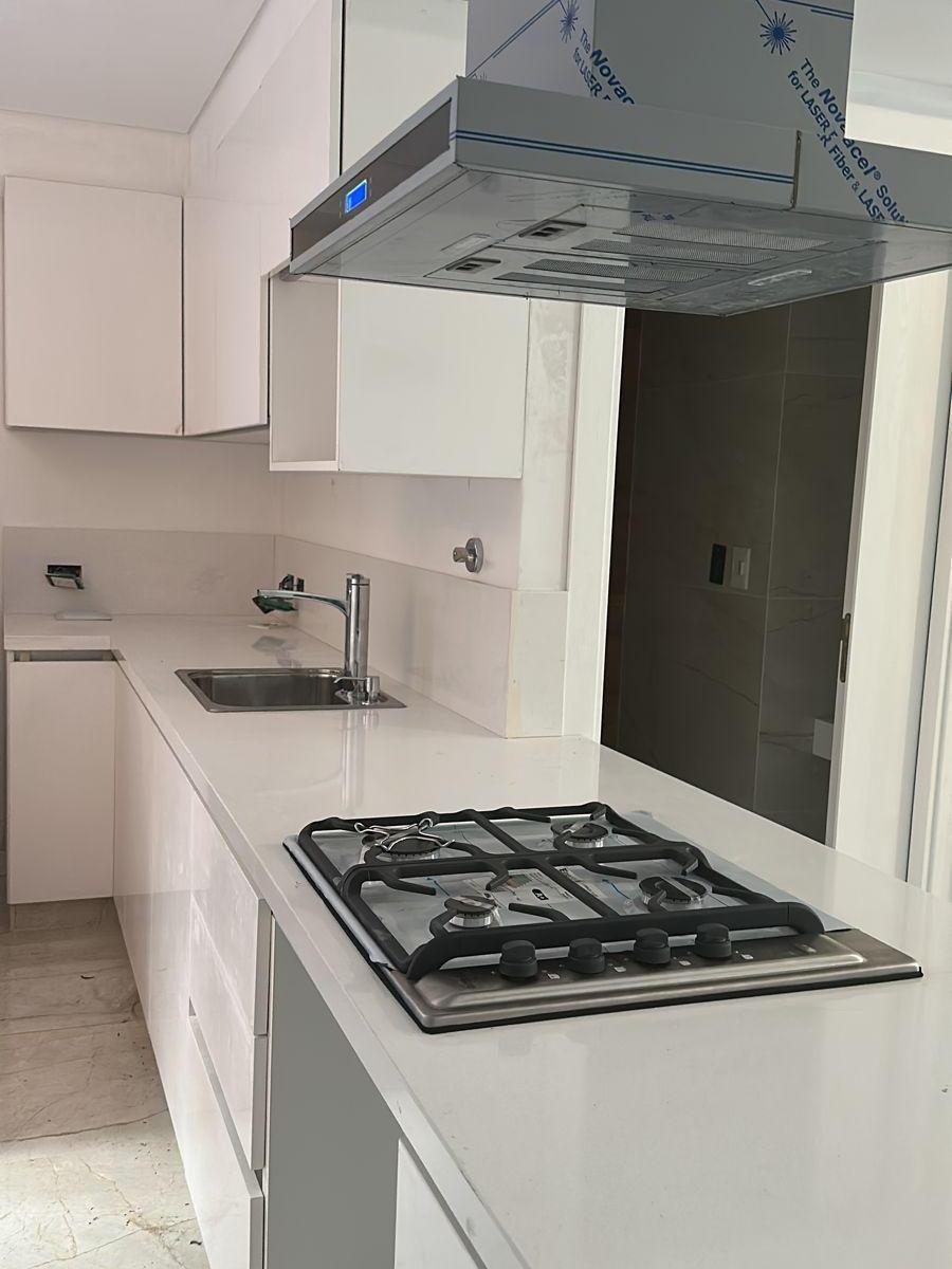 Edificio de 4 Pisos con Semipisos de 4 Amb de Categoria La Mejor Zona de Luro 1
