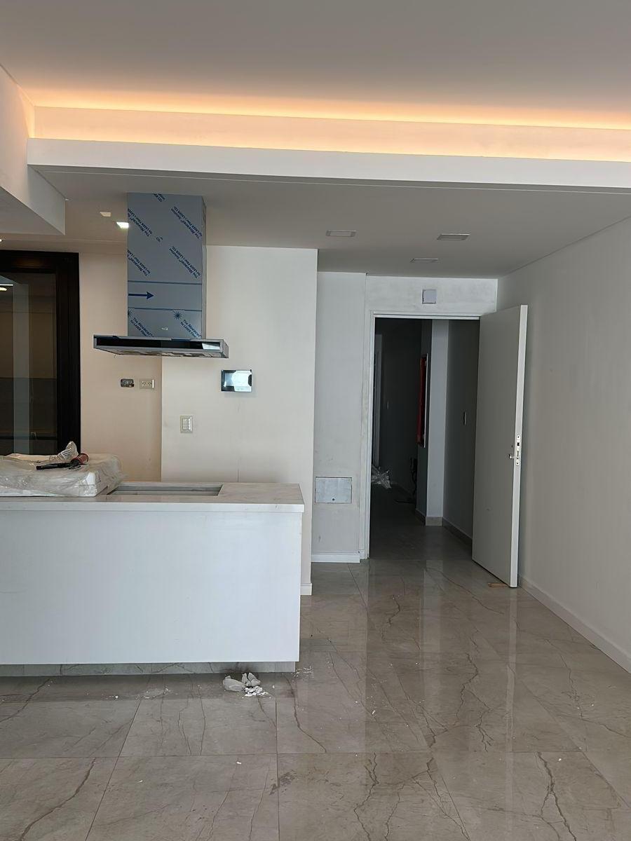 Edificio de 4 Pisos con Semipisos de 4 Amb de Categoria La Mejor Zona de Luro 5