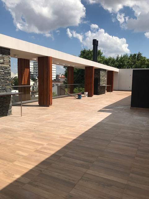 3 Ambientes, con Dos Balcones, Patio y Cochera, Lav Ind 1
