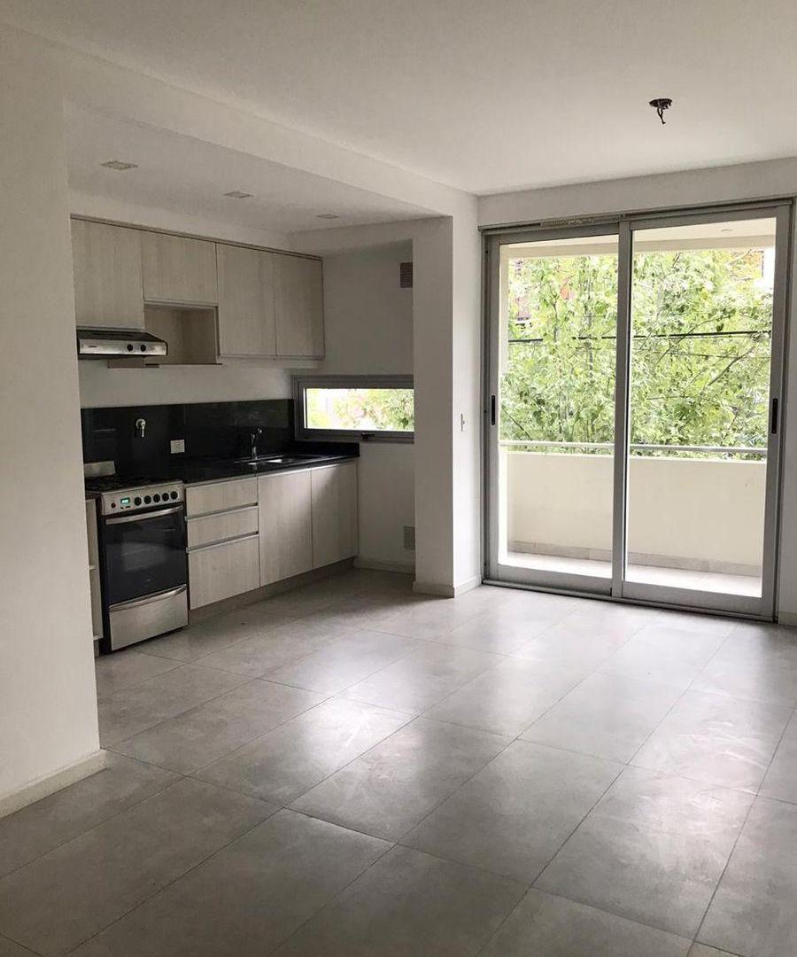 Foto de 2 AMBIENTES EN VILLA LURO, EXCELENTE UBICACION, imagen 2