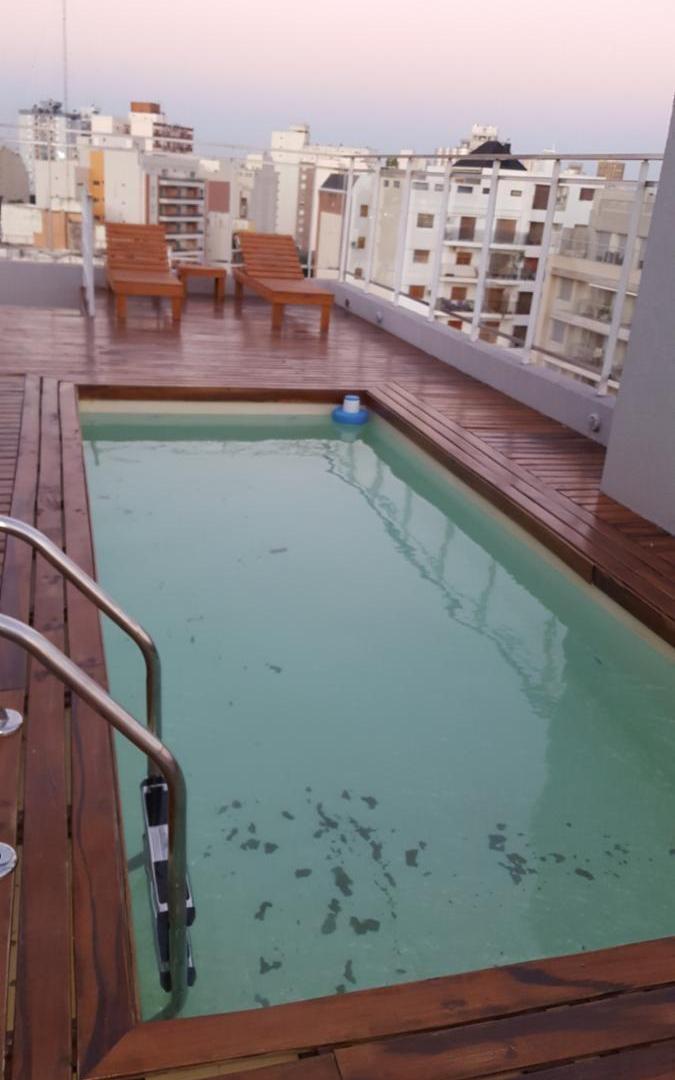 Foto de MONOAMBIENTE DIVISIBLE, CON COCHERA Y BAULERA ,BALCÓN CON DECK, SUM, imagen 1