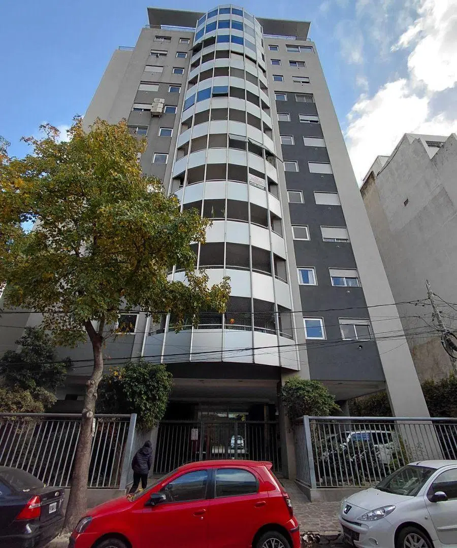 Excelente departamento de 3 ambientes, 60 m2, balcón vista abierta. Amenities. Inmejorable ubicación 2