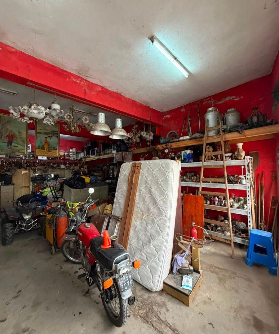 Foto de Salón con amplio deposito/galpon y departamento de 2 dormitorios sobre, imagen 5