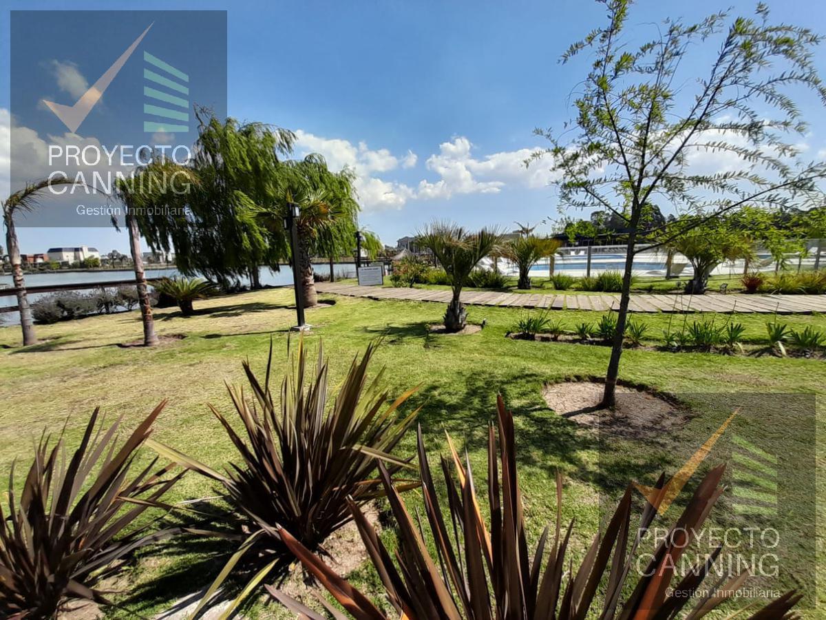 Lote terreno en venta en Lagos de Canning
