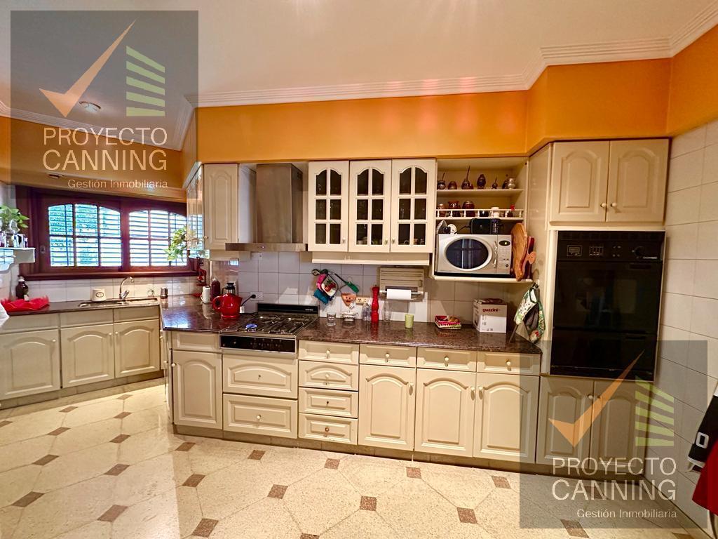 Casa en Venta en Lomas de Zamora 4