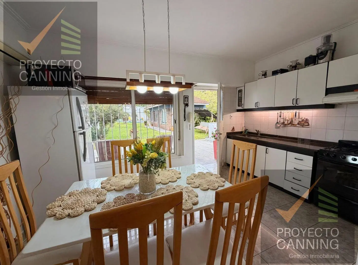 Casa en venta en Monte Grande 8