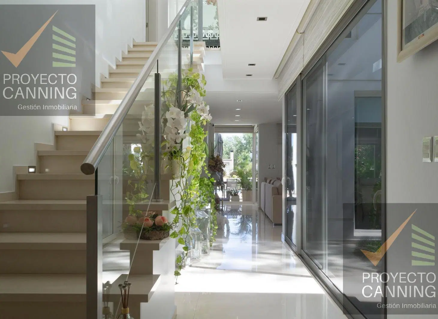 Venta de Casa en Barrio Saint Thomas Este Oeste Canning 3