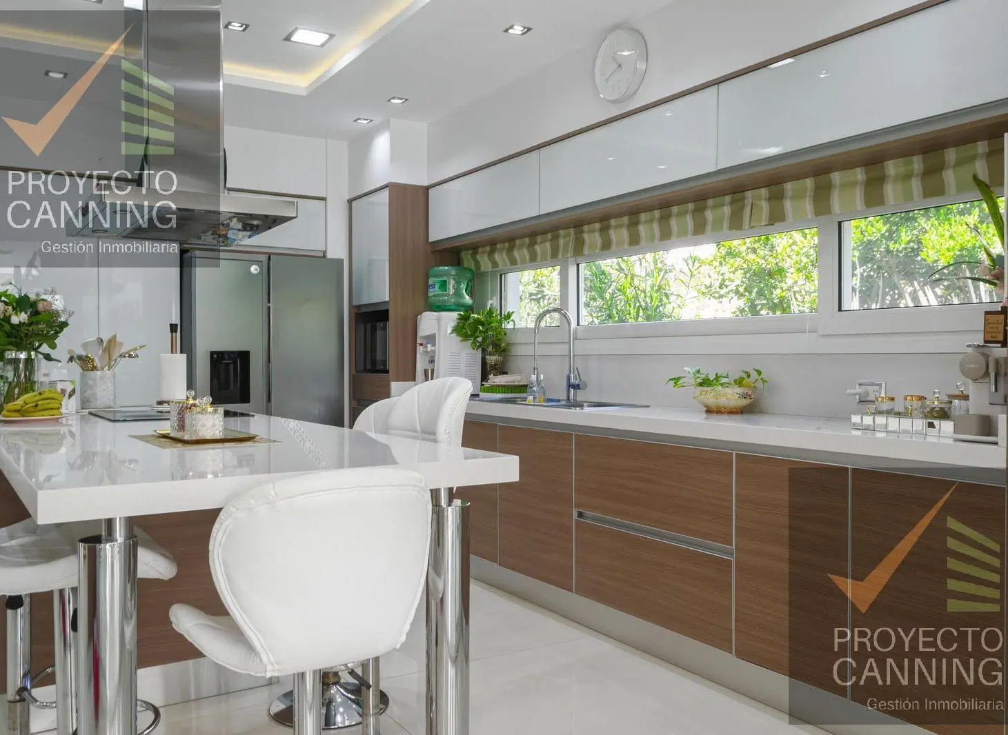 Venta de Casa en Barrio Saint Thomas Este Oeste Canning 2