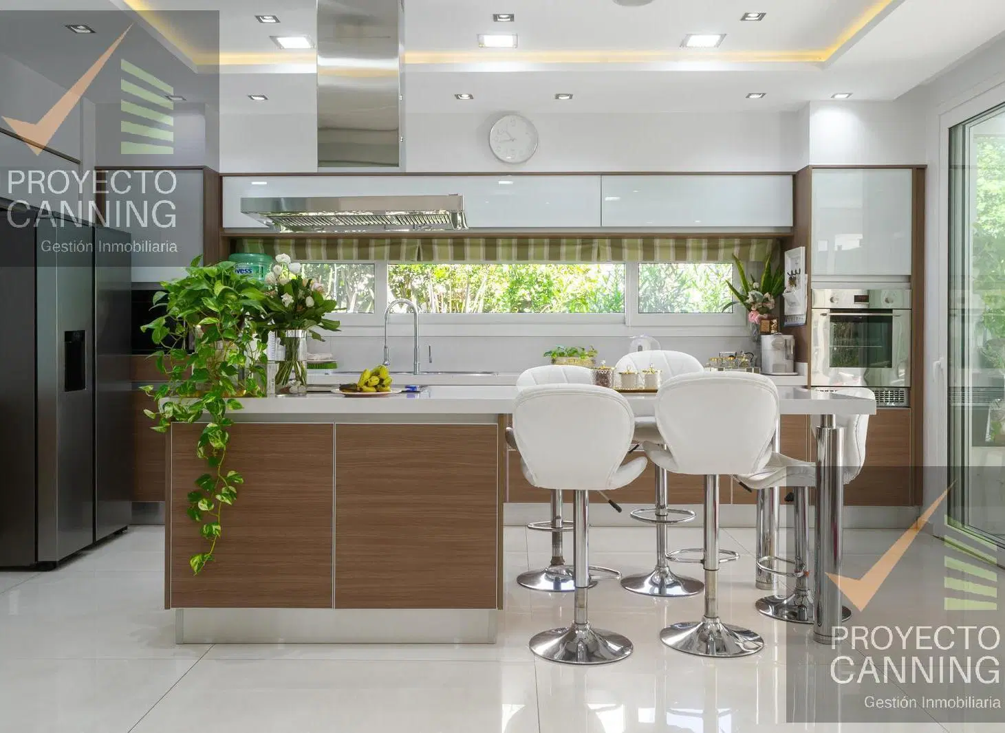 Venta de Casa en Barrio Saint Thomas Este Oeste Canning 5