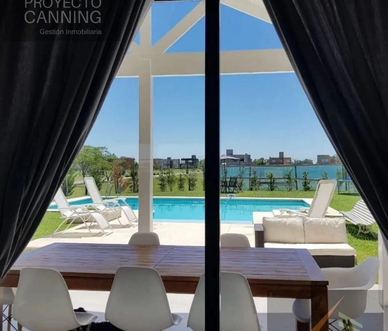 Casa en venta Barrio Cruz del Sur San Vicente 3