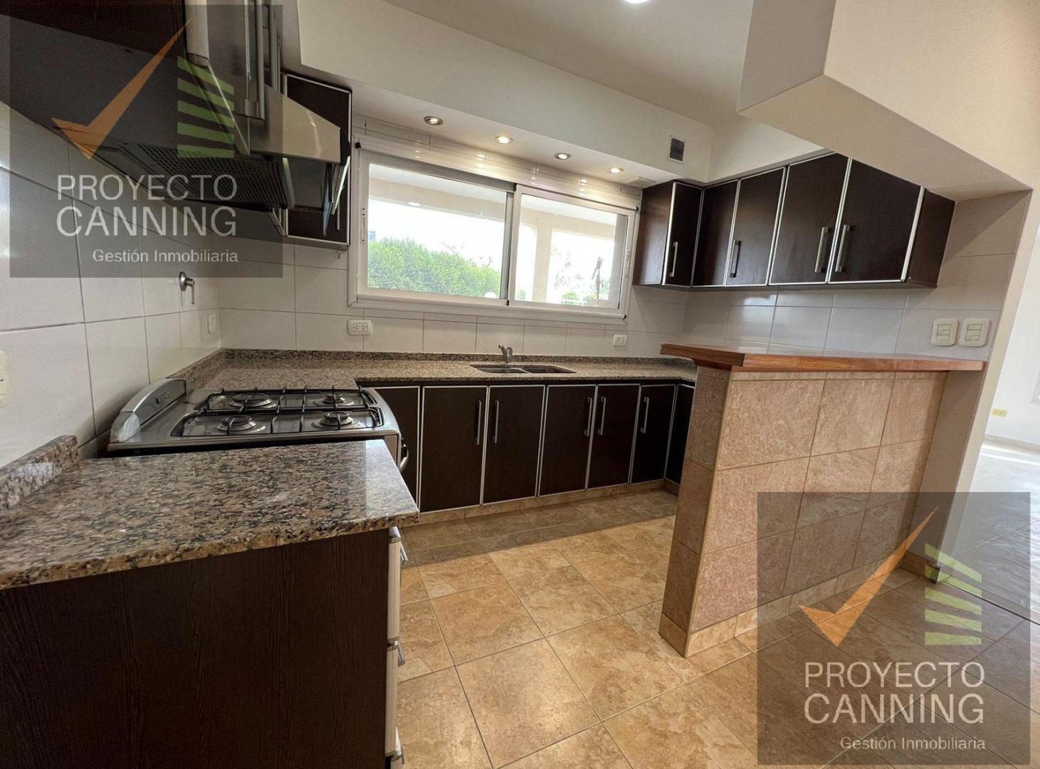 Foto de Casa en Alquiler en Barrio Don Joaquin Canning, imagen 2