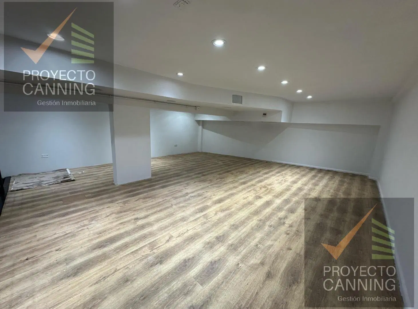Local en Venta en Shopping Plaza Canning 3