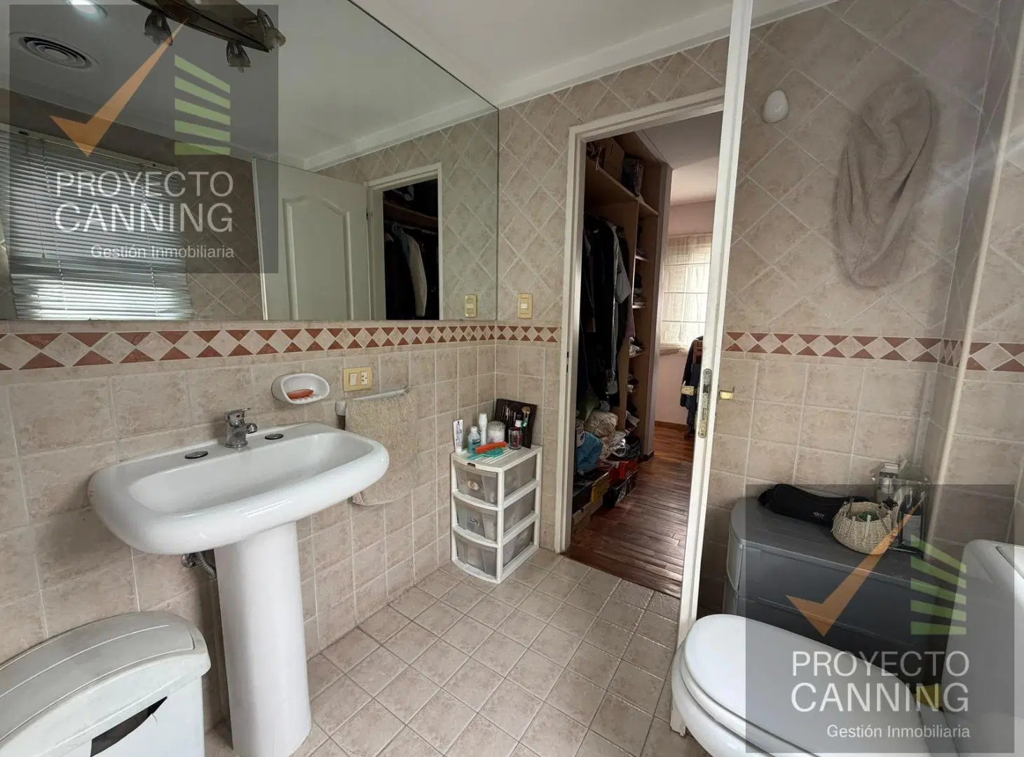 Casa en venta en country Club Solar Del Bosque, Canning 2