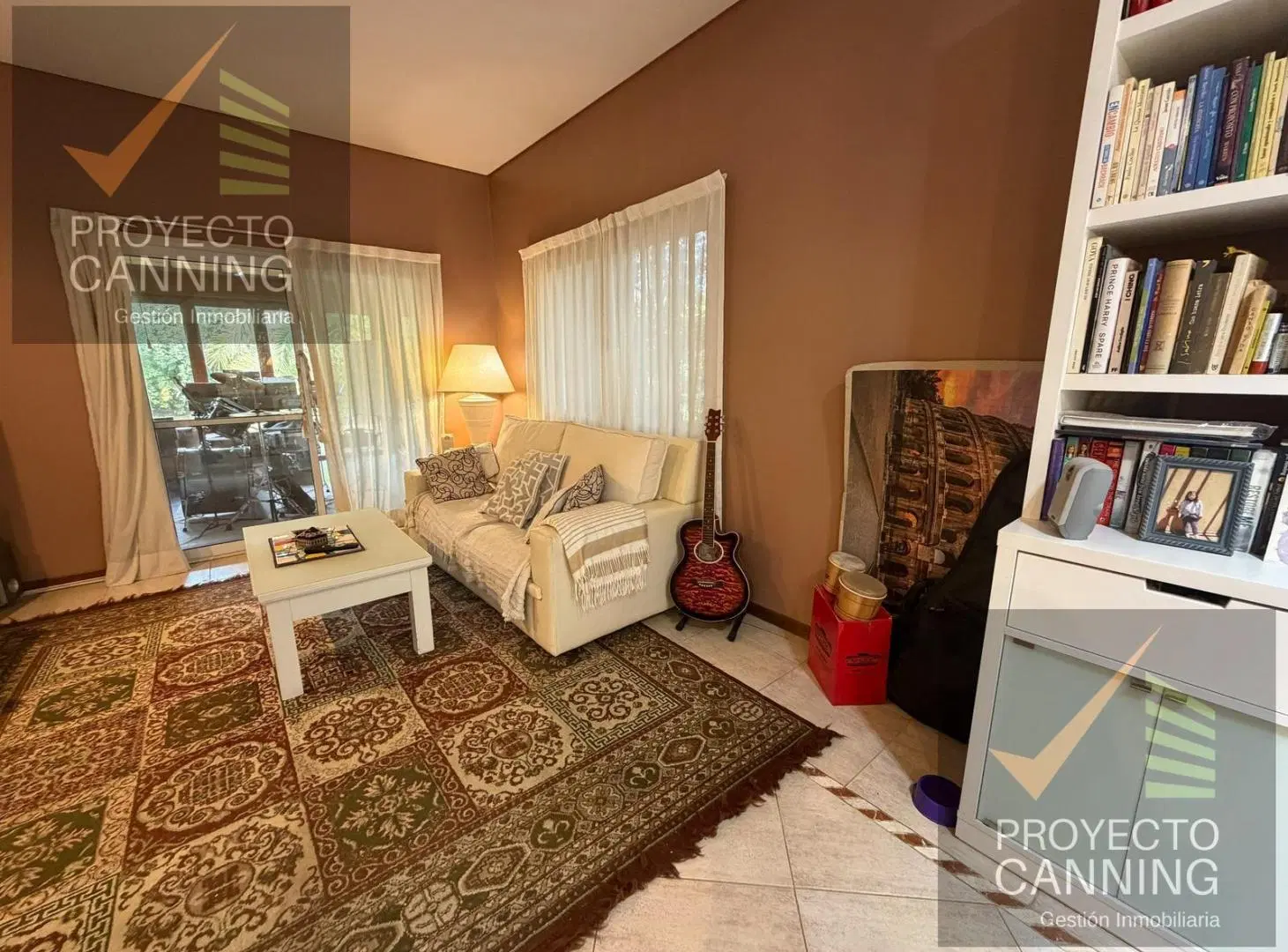 Casa en venta en country Club Solar Del Bosque, Canning 2